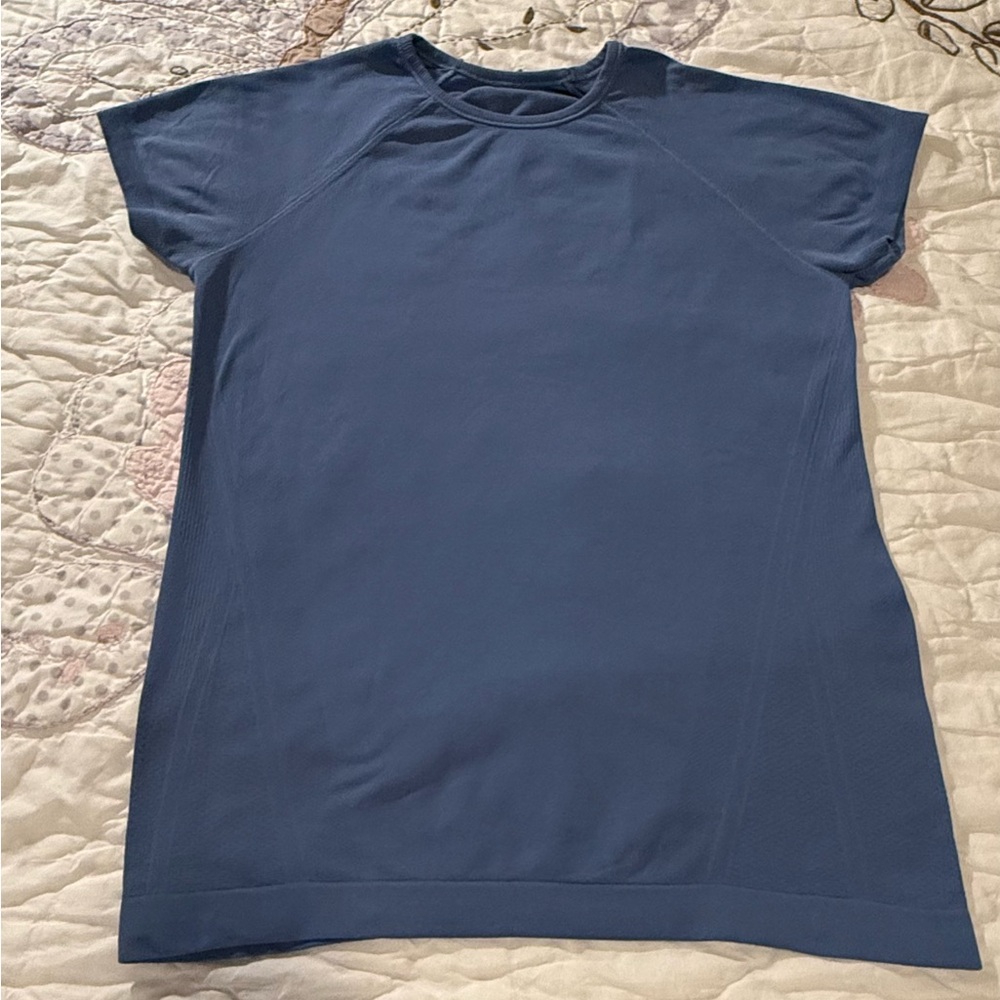 Athleta Navy Short Sleeve Top